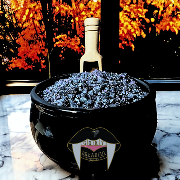 Fangs & Lace Sizzling Room Salt Crystal Potpourri: Cashmere Pink Sugar Scent - Picture 6 of 10